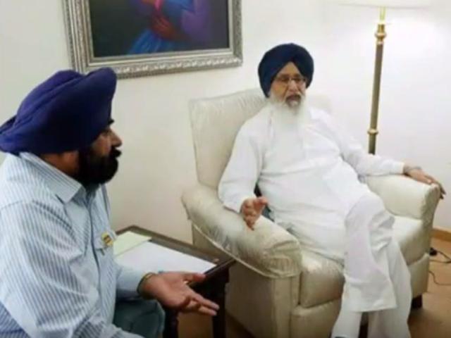 Party sources said that all is not well between both leaders and this video has once again highlighted the infighting between the party leaders. (Video grab) Party sources said that all is not well between both leaders and this video has once again highlighted the infighting between the party leaders. (Video grab)
