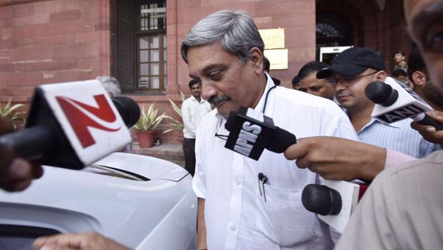 Defence minister Manohar Parrikar hss said there is no concrete evidence with respect to the missing Indian Air Force aircraft AN-32. (Arun Sharma/ HT File Photo) Defence minister Manohar Parrikar hss said there is no concrete evidence with respect to the missing Indian Air Force aircraft AN-32. (Arun Sharma/ HT File Photo)