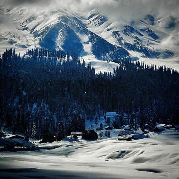 “I clicked this in Sonamarg in Jammu and Kashmir. It was abandoned and this was a couple of hours before I got stuck in a snow slide.” “I clicked this in Sonamarg in Jammu and Kashmir. It was abandoned and this was a couple of hours before I got stuck in a snow slide.”