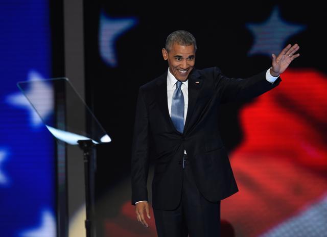 US President Barack Obama arrives to address Day 3 of the Democratic National Convention at the Wells Fargo Center in Philadelphia, Pennsylvania. (AFP)