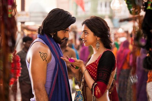 Ranveer Singh and Deepika Padukone’s performances in Goliyon Ki Raasleela Ram-Leela was praised by critics as well as audiences. Ranveer Singh and Deepika Padukone’s performances in Goliyon Ki Raasleela Ram-Leela was praised by critics as well as audiences.
