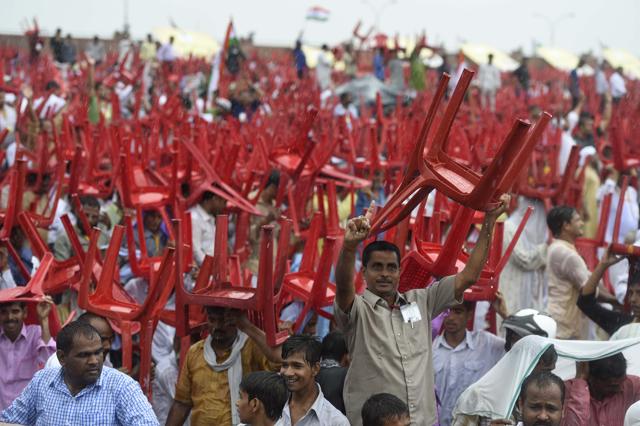 A Congress rally in Lucknow. Political parties should show a level of accountability(HT File Photo)