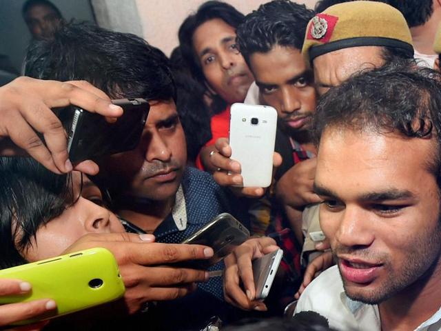 Narsingh Yadav talks to reporters after a hearing at the NADA office in New Delhi.(PTI) Narsingh Yadav talks to reporters after a hearing at the NADA office in New Delhi.(PTI)