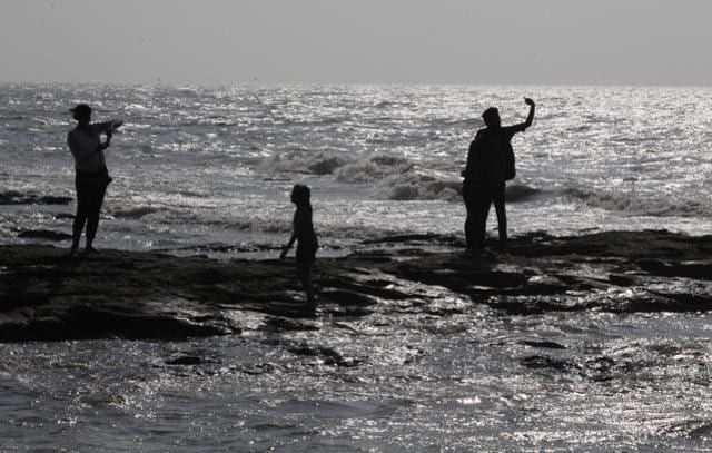 Bandra Bandstand is one of the most popular spots in Mumbai. The area also boasts of homes of stars such as Shah Rukh Khan and Salman Khan. (Vidya Subramanian/HT photo) Bandra Bandstand is one of the most popular spots in Mumbai. The area also boasts of homes of stars such as Shah Rukh Khan and Salman Khan. (Vidya Subramanian/HT photo)