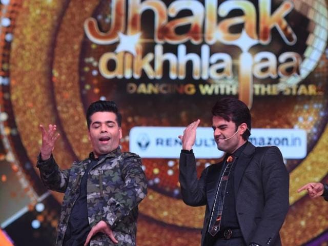 Jacqueline will be joining long-time judges filmmaker Karan Johar and choreographer Ganesh Hegde, not in this picture, on the judges panel.  Matching the judge’s enthusiasm and passion for dance will be the 12 spirited contestants. Beginning the episode will be the terrific trio of Arjun Bijlani, Sidhant Gupta and Karishma Tanna with their water and fire act coming together, setting the tone for the night. (COLORS) 