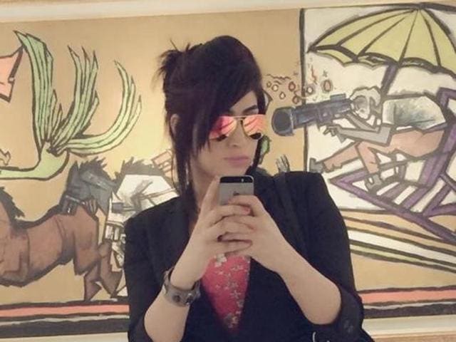 Social media celebrity Qandeel Baloch, who was strangled in what appeared to be an "honour killing," in Multan, Pakistan, is pictured in a selfie on her Facebook page. (Facebook via Reuters) Social media celebrity Qandeel Baloch, who was strangled in what appeared to be an "honour killing," in Multan, Pakistan, is pictured in a selfie on her Facebook page. (Facebook via Reuters)