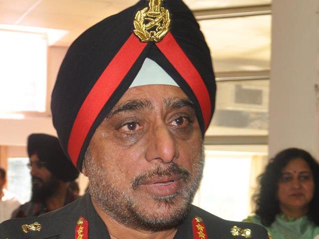 Lt Gen KJ Singh, GOC-in-C, Western Command of Indian Army, at his farewell in Chandimandir on Saturday. (Sant Arora/HT Photo) Lt Gen KJ Singh, GOC-in-C, Western Command of Indian Army, at his farewell in Chandimandir on Saturday. (Sant Arora/HT Photo)