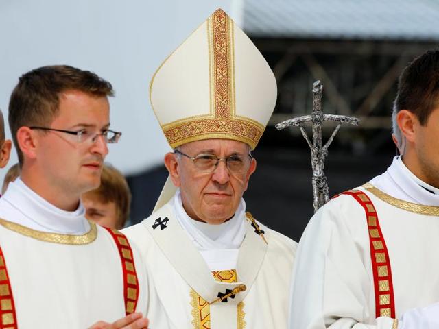 Pope Francis arrives to lead a mass at the Campus Misericordiae during World Youth Day in Brzegi near Krakow, Poland on Sunday.(REUTERS) Pope Francis arrives to lead a mass at the Campus Misericordiae during World Youth Day in Brzegi near Krakow, Poland on Sunday.(REUTERS)