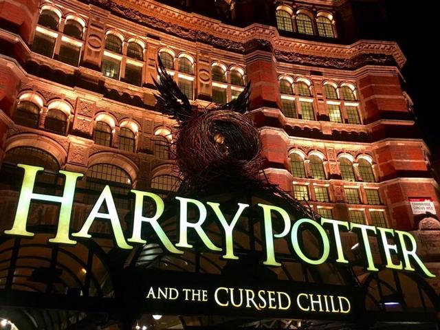 Harry Potter and the Cursed Child sends you back in time.(Twiiter)