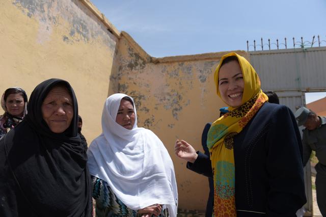 Masooma Muradi (R) speakswith prisoners at a female detention centre in Nili (AFP) Masooma Muradi (R) speakswith prisoners at a female detention centre in Nili (AFP)