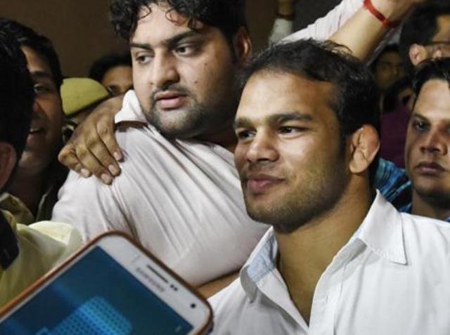 Narsingh Yadav leaves after appearing before National Anti Doping Agency (NADA) in New Delhi on July 28, 2016.(Mohd Zakir/HT Photo)