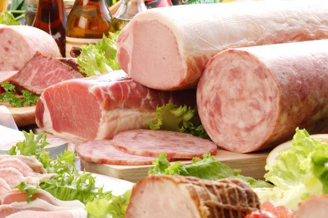 A recent research suggests that processed meat and red meat increases the risk of colon cancer. (Shutterstock) A recent research suggests that processed meat and red meat increases the risk of colon cancer. (Shutterstock)