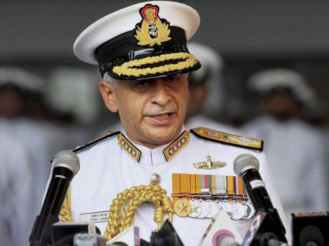 Admiral Sunil Lanba, Chief of the Naval Staff, inspecting the guard of honour during a ceremonial parade in Mumbai on Monday.(PTI)