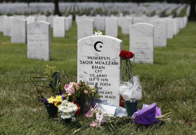 The tombstone of US Army Capt. Humayun SM Khan is seen in Section 60 at Arlington National Cemetery in Arlington/ Capt. Humayun Khan, a Muslim was awarded a Bronze Star after he was killed in 2004 in Iraq. (AP) The tombstone of US Army Capt. Humayun SM Khan is seen in Section 60 at Arlington National Cemetery in Arlington/ Capt. Humayun Khan, a Muslim was awarded a Bronze Star after he was killed in 2004 in Iraq. (AP)