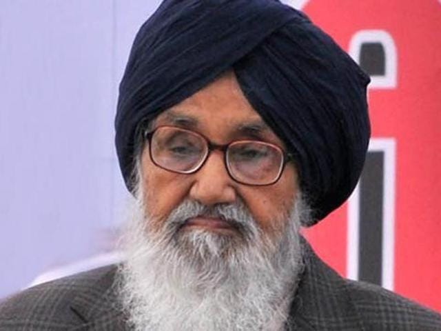 Punjab chief minister Parkash Singh Badal (HT File Photo) Punjab chief minister Parkash Singh Badal (HT File Photo)