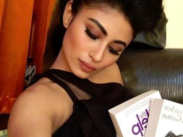 She read The Help? We can be BFFs! (Instagram) 
