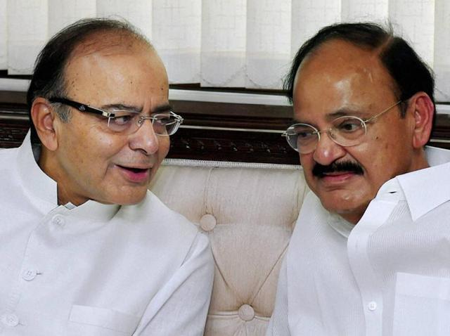 Union finance minister Arun Jaitley with M Venkaiah Naidu in New Delhi.(PTI File Photo)