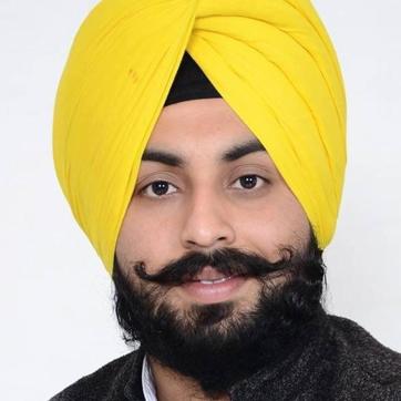 Young wing chief Harjot Singh Bains for Sahnewal, and (below) vice-president Samar Bir Singh Sidhu for Fazilka, both 25, are the youngest on the first list. (HT Photo) Young wing chief Harjot Singh Bains for Sahnewal, and (below) vice-president Samar Bir Singh Sidhu for Fazilka, both 25, are the youngest on the first list. (HT Photo)