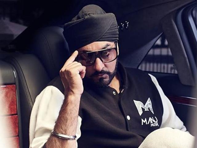 Manj, who has cast actors Amy Jackson and Sunny Leone in the videos of his upcoming singles, says he wants to involve more Bollywood stars in his music videos. (Photo: Facebook/manjmusiik) Manj, who has cast actors Amy Jackson and Sunny Leone in the videos of his upcoming singles, says he wants to involve more Bollywood stars in his music videos. (Photo: Facebook/manjmusiik)