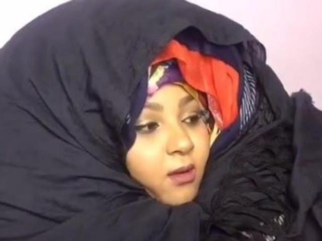 This, 100 layers of hijab, is our personal favourite. Some bloggers report that takes them an entire day, sometimes even the night, to achieve 100 layers of the thing they aim at. (Instagram)