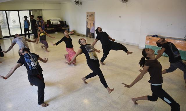 Dancers during rehearsals (Photo: Arijit Sen/HT) Dancers during rehearsals (Photo: Arijit Sen/HT)