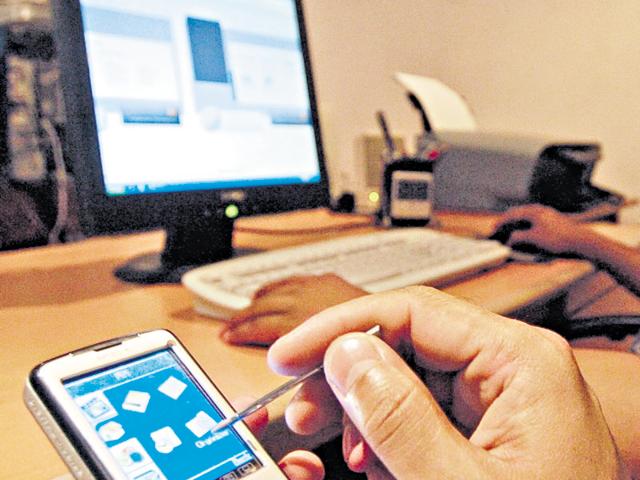 Ofcom’s Communications Market Report 2016 reveals how reliance on the internet is affecting people’s personal and working lives.(Getty Images/iStockphoto)