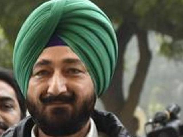 Sources in the Punjab Police headquarters said Salwinder did not appear before the committee as he could be apprehending arrest if he turned up. (HT File Photo) Sources in the Punjab Police headquarters said Salwinder did not appear before the committee as he could be apprehending arrest if he turned up. (HT File Photo)