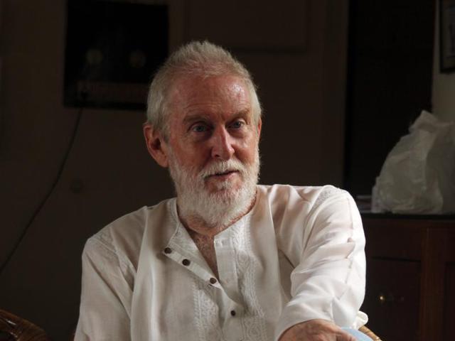 Theatre personality Tom Alter says that Urdu needs to be promoted, and artistes should keep producing good plays, books and mushairas to help audiences connect with Urdu.(Shakti Yadav/Hindustan Times)