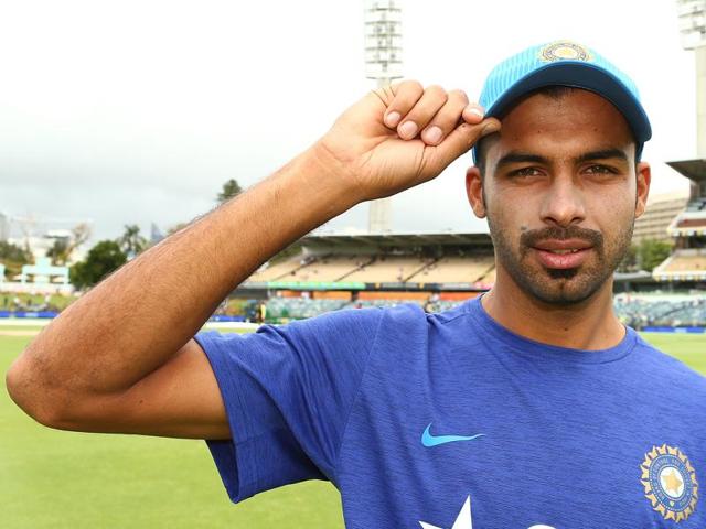 Barinder Sran bowls at 135kph, but is eager to add more pace to his bowling.(Getty Images) Barinder Sran bowls at 135kph, but is eager to add more pace to his bowling.(Getty Images)