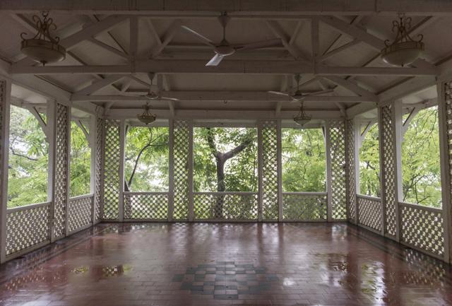 The outdoor informal parlour at the Banquette Hall, Raj Bhavan. (Photo: Aalok Soni/HT )