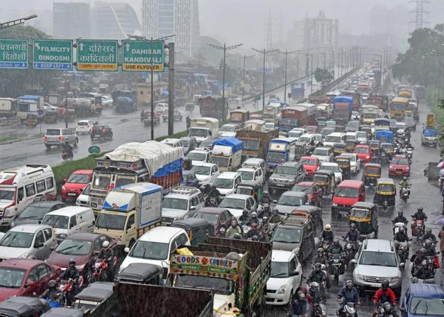 Due to heavy rains, the Western Express highway, South bound faces heavy traffic jam at Goregaon on Friday (Vidya Subramanian) 