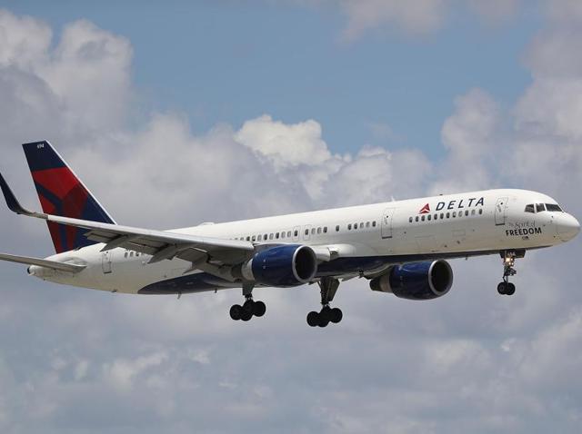 A Delta Airlines plane is seen as it comes in for a landing at the Fort Lauderdale-Hollywood International Airport on July 14, 2016 in Fort Lauderdale, Florida. (AFP) A Delta Airlines plane is seen as it comes in for a landing at the Fort Lauderdale-Hollywood International Airport on July 14, 2016 in Fort Lauderdale, Florida. (AFP)