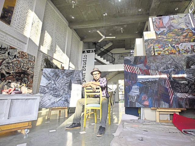 Satyakam Saha at his studio-residence. Saha says Kaladham provides artists like him peace and comfort to work. (Raj K Raj/HT PHOTO) Satyakam Saha at his studio-residence. Saha says Kaladham provides artists like him peace and comfort to work. (Raj K Raj/HT PHOTO)
