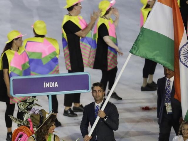 Abhinav Bindra carries the flag of India during the opening ceremony for the 2016 Summer Olympics in Rio de Janeiro. (AP Photo)