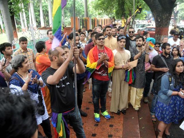 The participants of the Pune Pride Walk, which started from Sambhaji Park on JM Road, were armed with rainbow flags, masks, banners and posters. (Yogesh Joshi/HT Photo) The participants of the Pune Pride Walk, which started from Sambhaji Park on JM Road, were armed with rainbow flags, masks, banners and posters. (Yogesh Joshi/HT Photo)