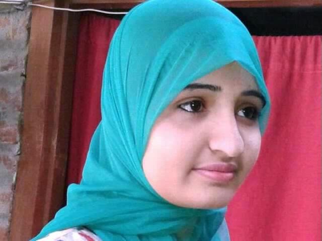 Reshma before the acid attack. Reshma before the acid attack.