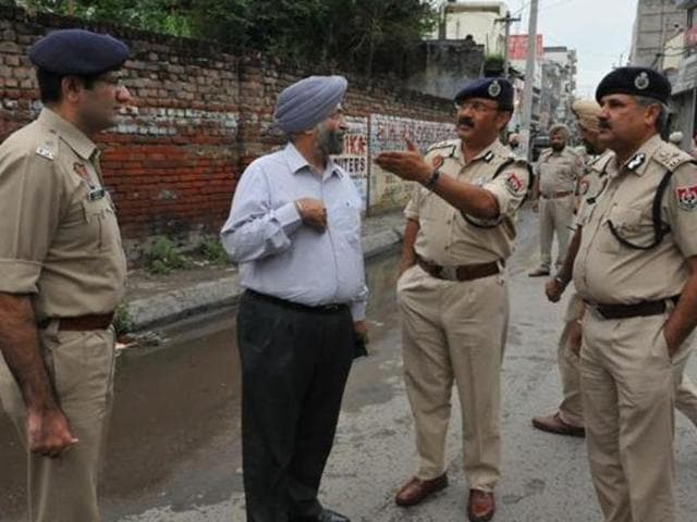 Heavy police has been deployed in Jalandhar since the attack.(Pardeep Pandit/HT Photo)