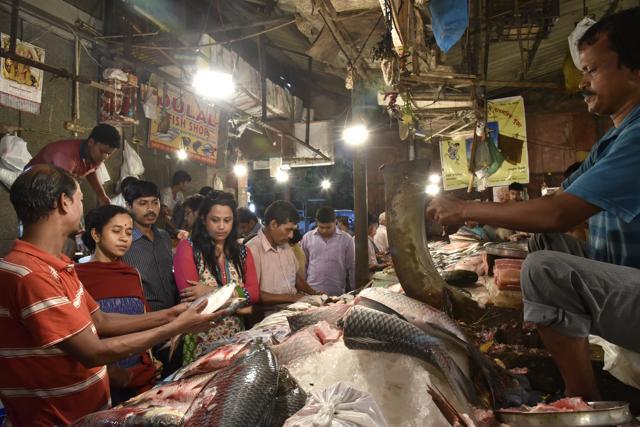 A pucca market has been developed, which sells a wide range of fresh fish. (Tribhuwan Sharma/ HT Photo) A pucca market has been developed, which sells a wide range of fresh fish. (Tribhuwan Sharma/ HT Photo)