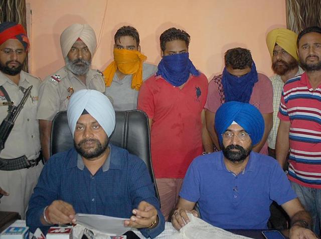 ADCP (crime) Lakhbir Singh addressing a press conference after the arrest of Shubham Singh and his two aides, Gaurav Singh and Kapil Jaitley, in Amritsar on Monday.(Sameer Sehgal/HT Photo)