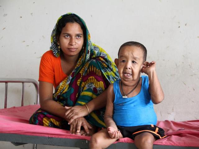 Bayezid Shikdar sits on a bed at Dhaka Medical College Hospital in Dhaka. (AFP Photo) Bayezid Shikdar sits on a bed at Dhaka Medical College Hospital in Dhaka. (AFP Photo)