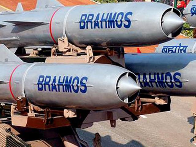 BrahMos missiles are seen at the parliament house in New Delhi. A series of five tests, scheduled between August end and mid next year, will determine how soon the supersonic missile will be officially inducted into the Indian Air Force. (Sonu Mehta/HT Photo) BrahMos missiles are seen at the parliament house in New Delhi. A series of five tests, scheduled between August end and mid next year, will determine how soon the supersonic missile will be officially inducted into the Indian Air Force. (Sonu Mehta/HT Photo)