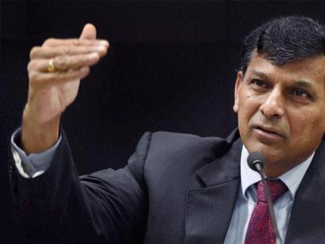 Mumbai: RBI Governor Raghuram Rajan interacts with the media after his last monetary policy review at the RBI headquarters in Mumbai on Tuesday.(PTI)