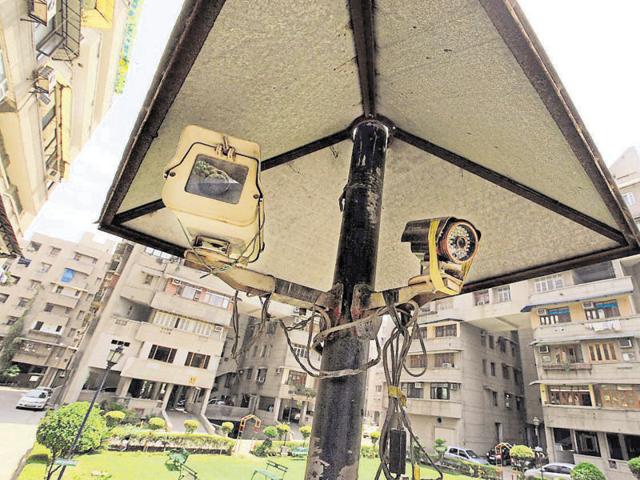 As per an order, the North Delhi Municipal Corporation has asked officials to establish ‘Machans’ or watch towers for surveillance and also increase the number of armed security guards posted at the Civic Centre. (HT Photo) As per an order, the North Delhi Municipal Corporation has asked officials to establish ‘Machans’ or watch towers for surveillance and also increase the number of armed security guards posted at the Civic Centre. (HT Photo)