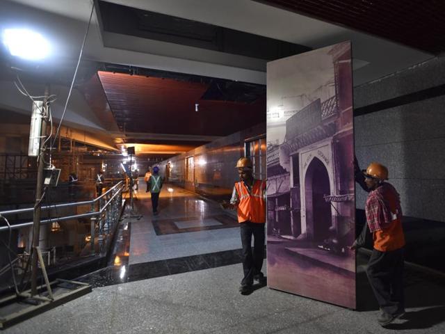 3D panels at the Delhi Gate metro station will show the street character, food, arts, crafts and indigenous trades of Old Delhi. (AJay Aggarwal/HT PHOTO) 