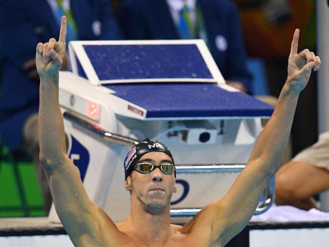Phelps reacts after wresting the men's 200-metre butterfly gold from Le Clos, who had outshone the American in London four years ago. (AP photo)