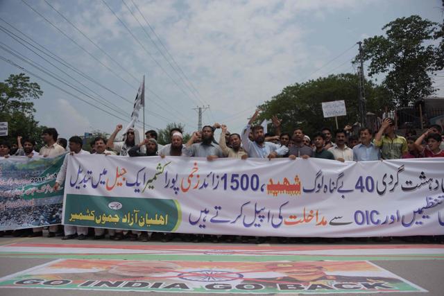 Protests in Pakistan-occupied Kashmir, like this one in Muzaffarabad, had led to a suspension of trade across the border. (AFP) Protests in Pakistan-occupied Kashmir, like this one in Muzaffarabad, had led to a suspension of trade across the border. (AFP)