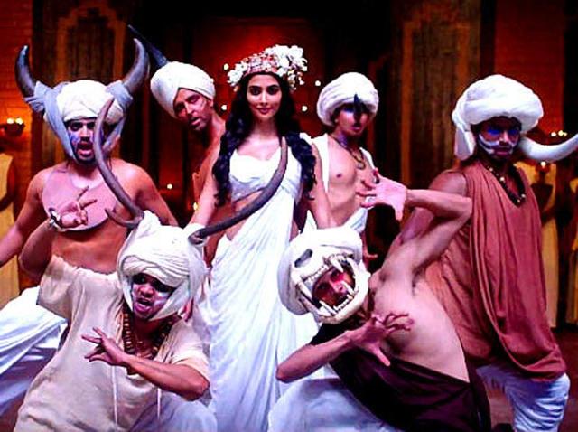 This is Hrithik’s second film with Ashutosh Gowariker after Jodha Akbar. (YouTube)
