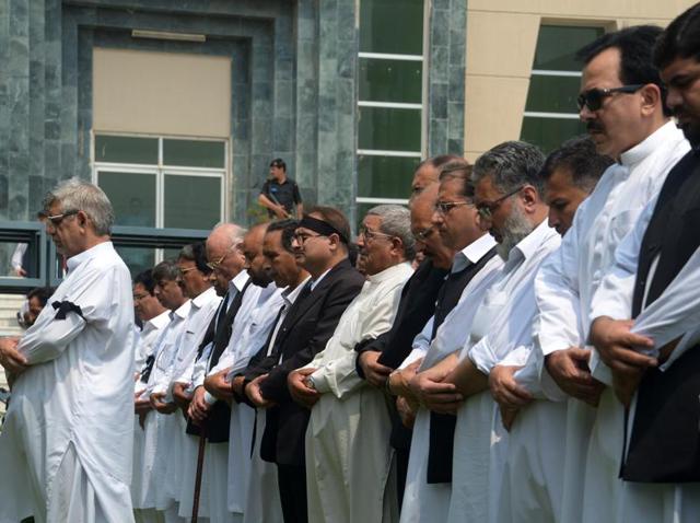 Pakistani lawyers offer in funeral prayers for their colleagues who died in a suicide bombing at the Civil Hospital in Quetta. (AFP) Pakistani lawyers offer in funeral prayers for their colleagues who died in a suicide bombing at the Civil Hospital in Quetta. (AFP)