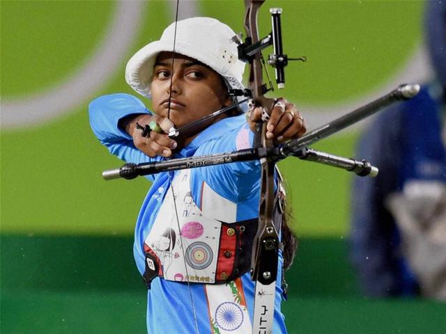 Both Bombayla Devi and Deepika Kumari crumbled under the pressure of their pre-quarterfinal clashes.(REUTERS)