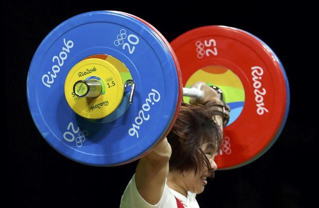 Just before impact. (REUTERS)